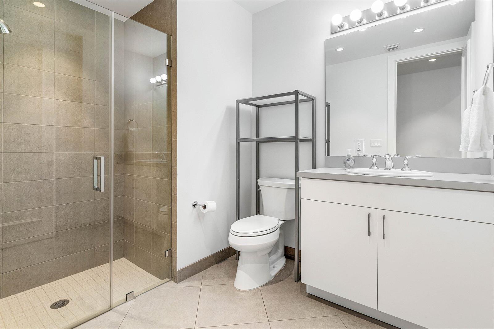 Ver detalles / 7 sq. ft. $ 2026-05-22 0 foto