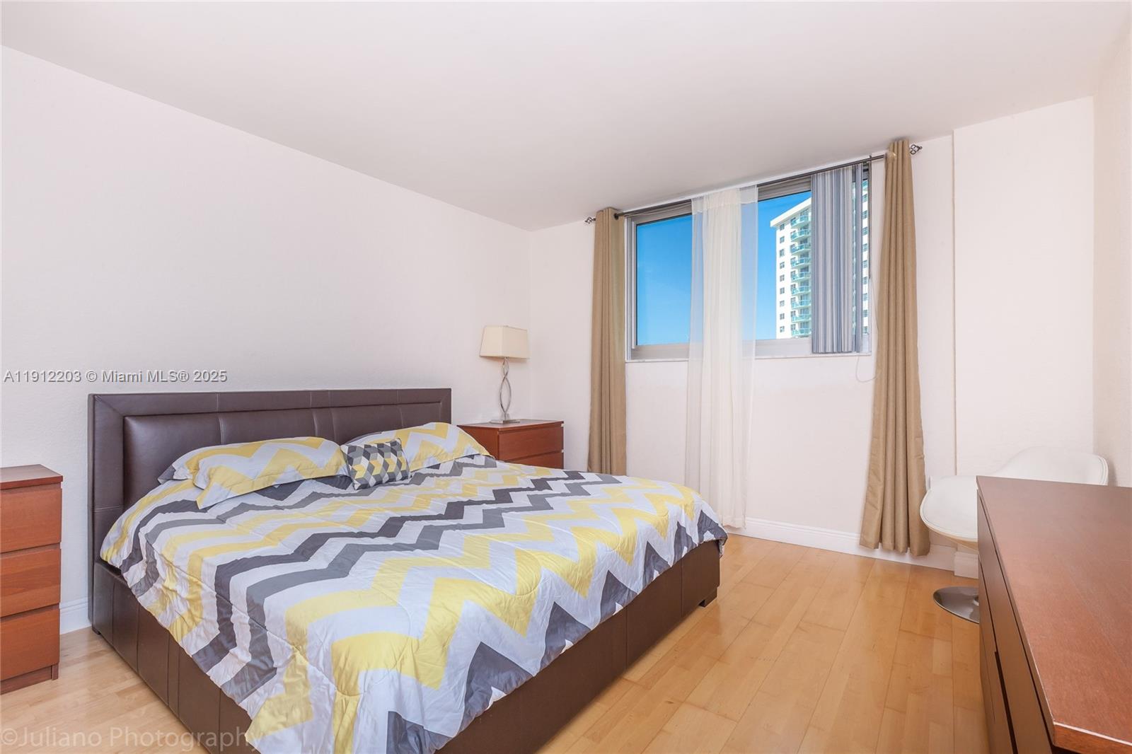 Photo of 19380 Collins Ave  #427, Sunny Isles Beach, Florida, 33160 - 