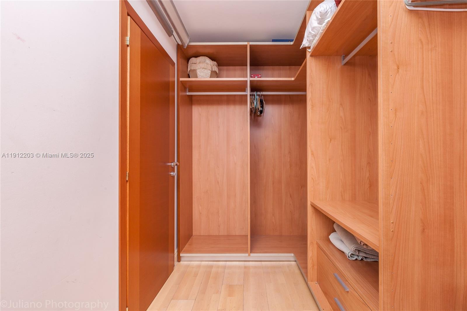 Photo of 19380 Collins Ave  #427, Sunny Isles Beach, Florida, 33160 - 