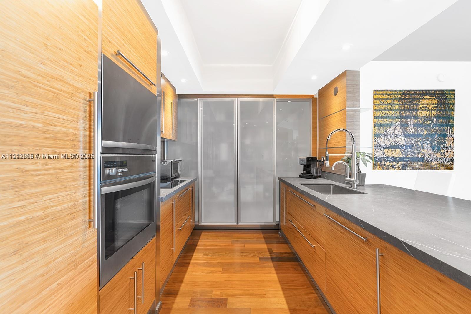 Photo of 450 Alton Rd  #3303, Miami Beach, Florida, 33139 - 