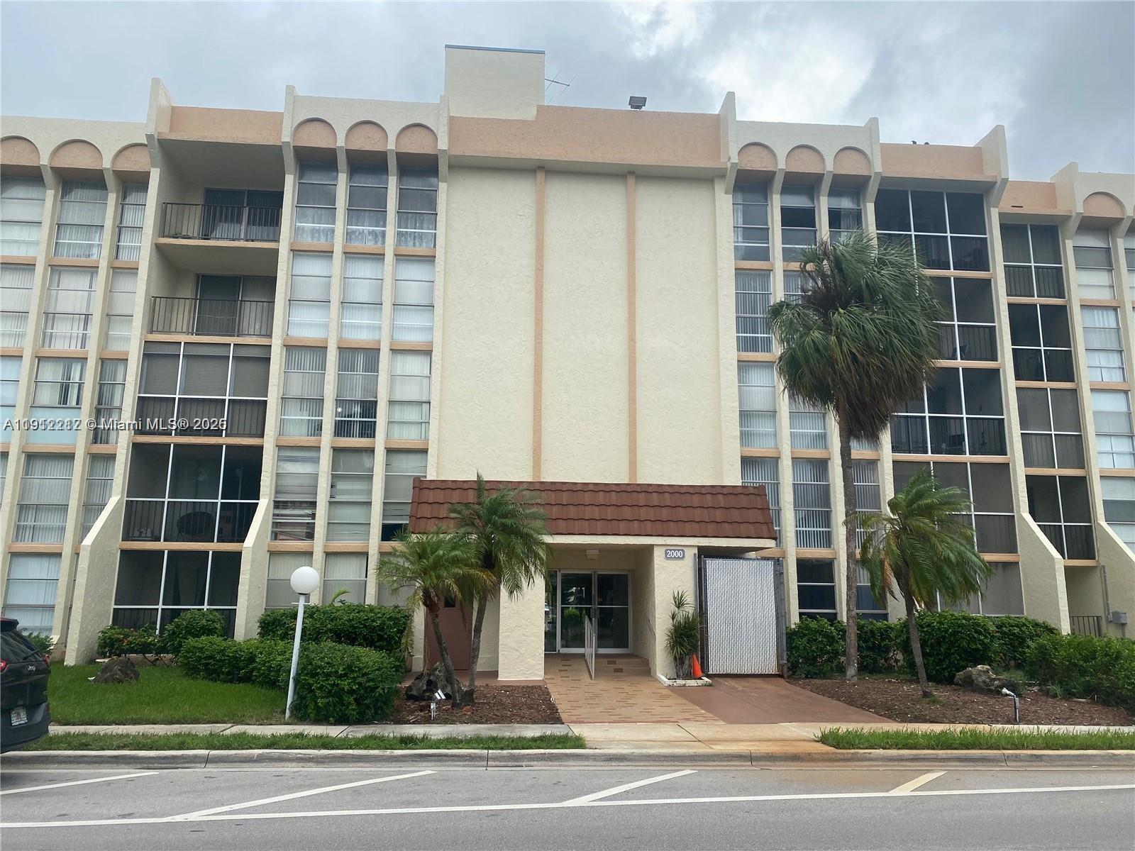 Photo of 2000 Atlantic Shores Blvd #104, Hallandale Beach, Florida, 33009 -