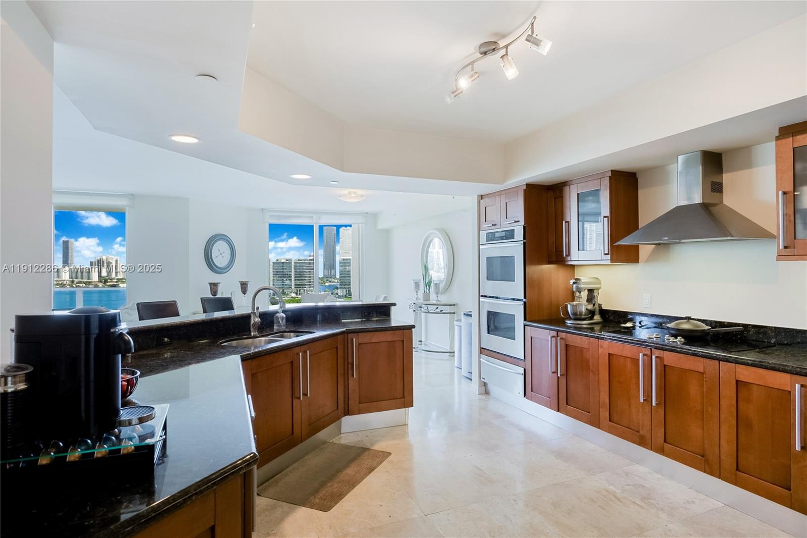 Photo of 3301 183rd St  #1607, Aventura, Florida, 33160 - 