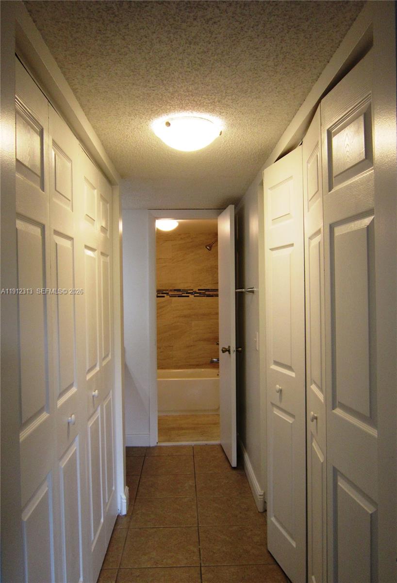 202 2 / 2 1163 sq. ft. $ 2026-01-28 0 foto