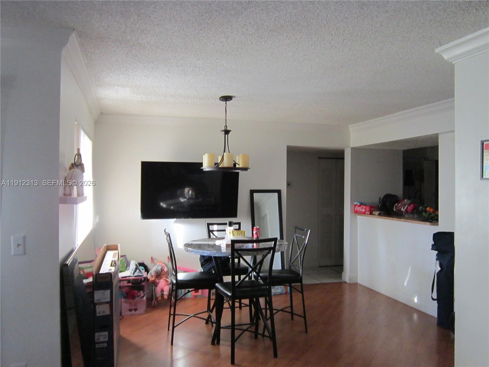 202 2 / 2 1163 sq. ft. $ 2026-01-28 0 foto
