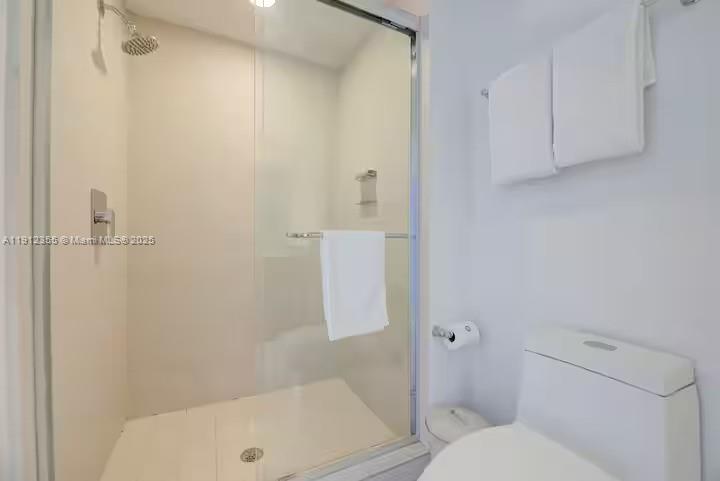 3808 2 / 2 1179 кв.футов $ 2025-11-11 0 Фото