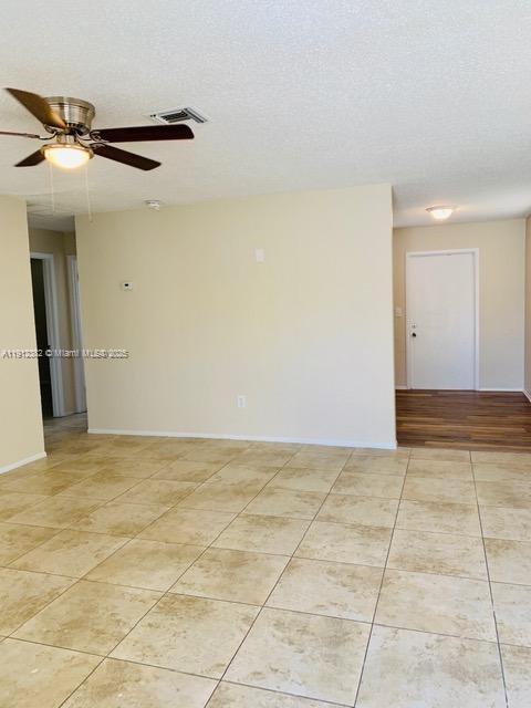   /  5996 sq. ft. $ 2025-11-11 0 Photo