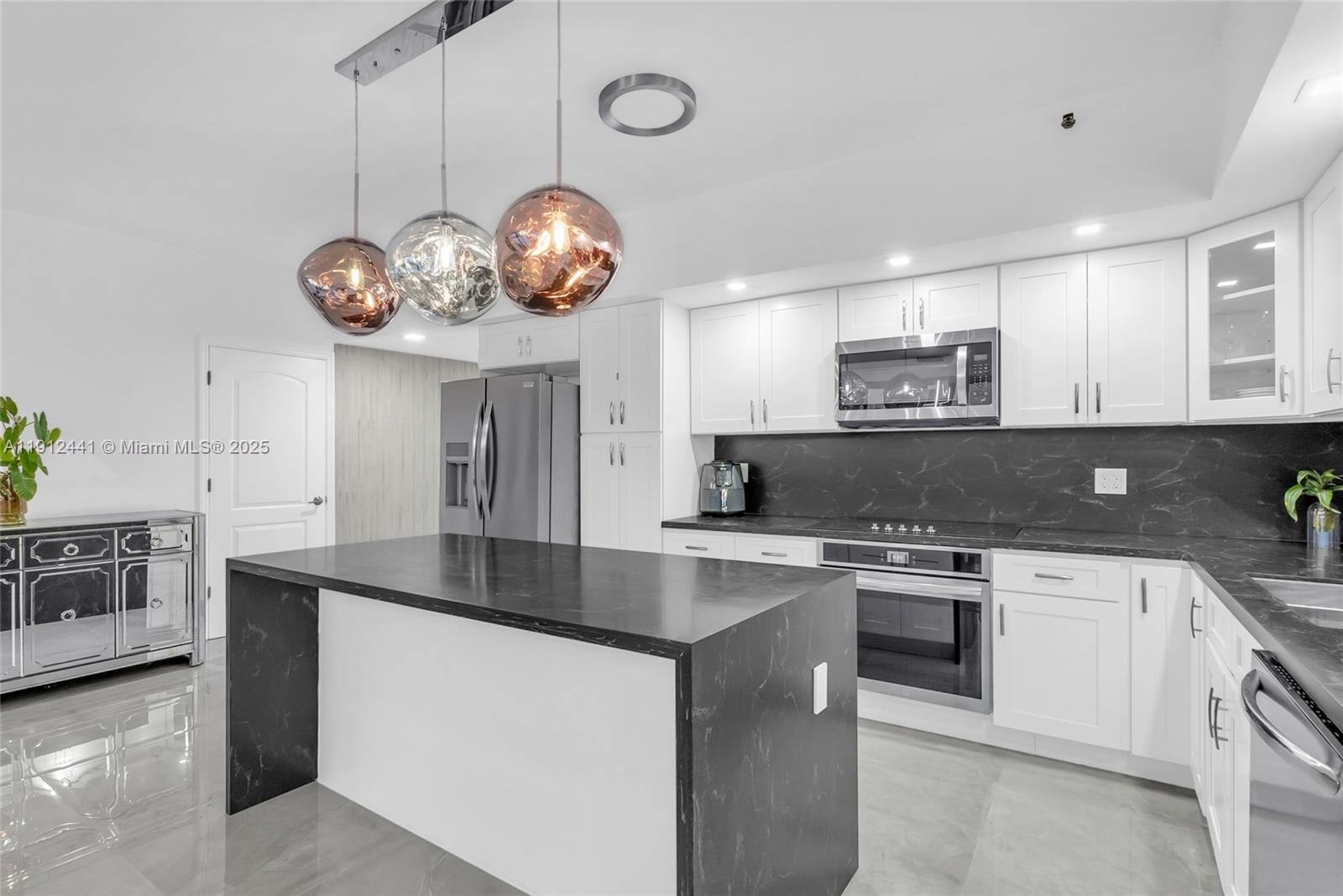 Photo of 355 Poinciana Dr  #1130, Sunny Isles Beach, Florida, 33160 - 