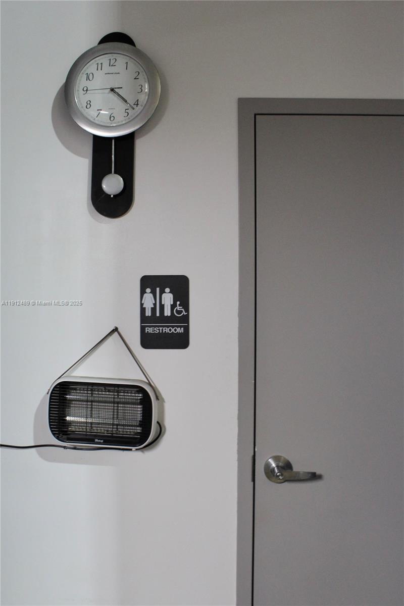 See details 140 / sq. ft. $ 2025-11-13 0 Photo