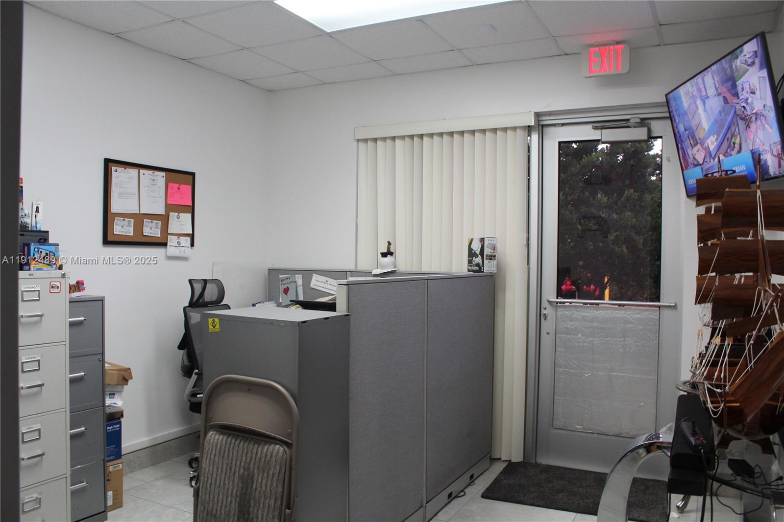 See details 140 / sq. ft. $ 2025-11-13 0 Photo