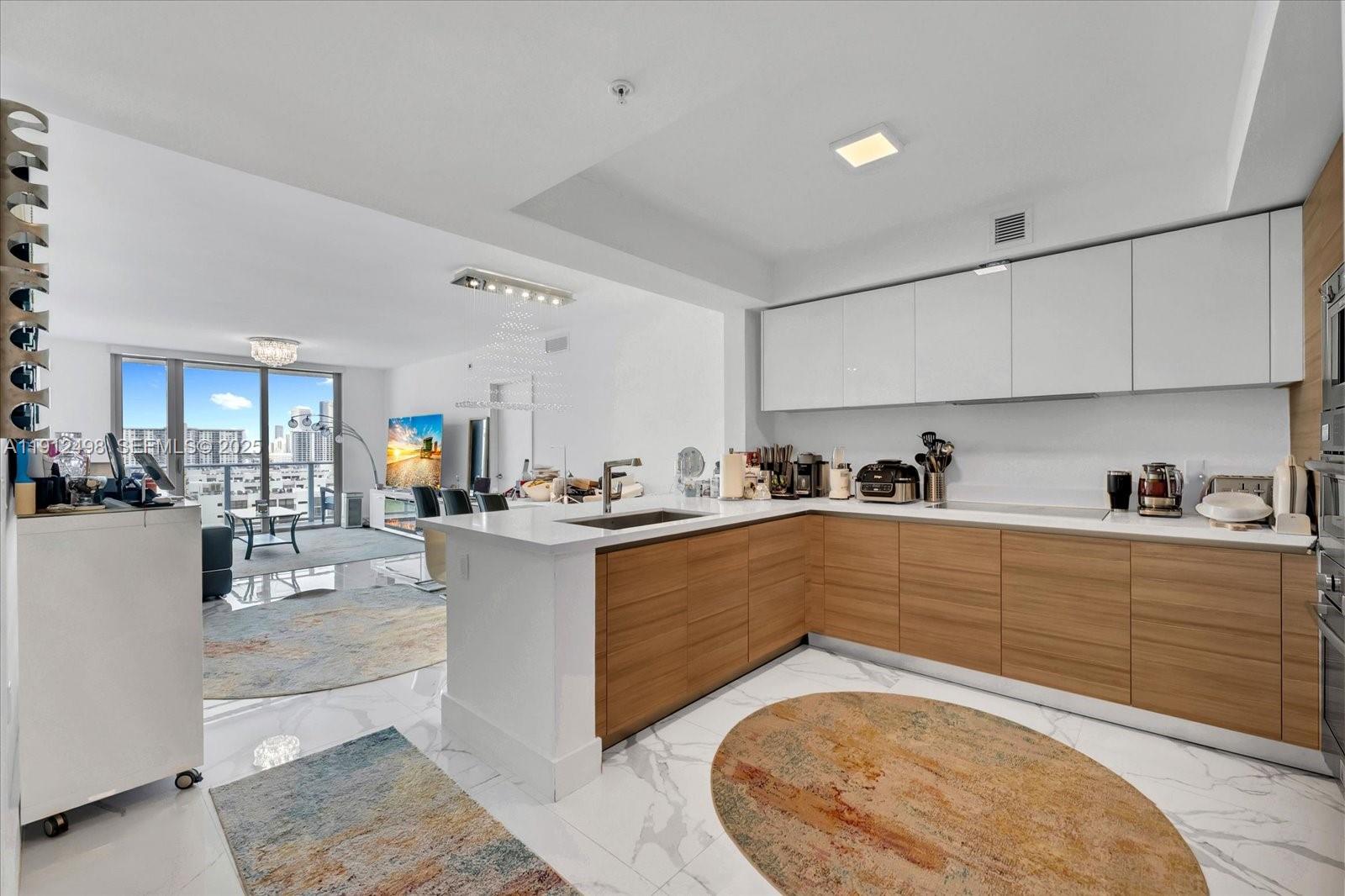 See details 4-1203 2 / 3 1524 sq. ft. $ 2025-12-02 0 Photo