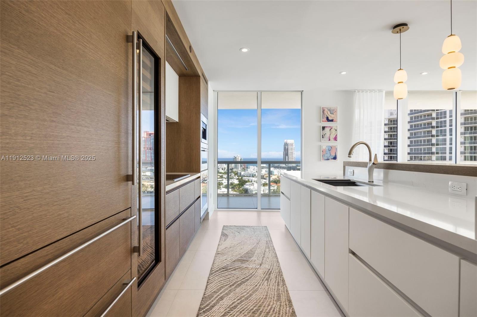 Photo of 450 Alton Rd #2007, Miami Beach, Florida, 33139 -