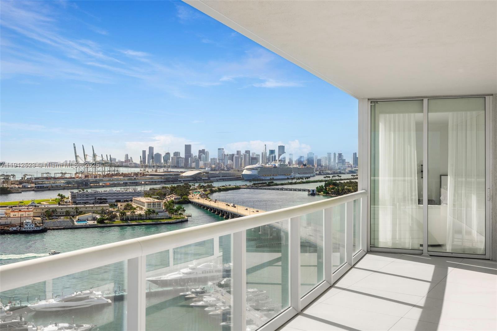 Photo of 450 Alton Rd #2007, Miami Beach, Florida, 33139 -