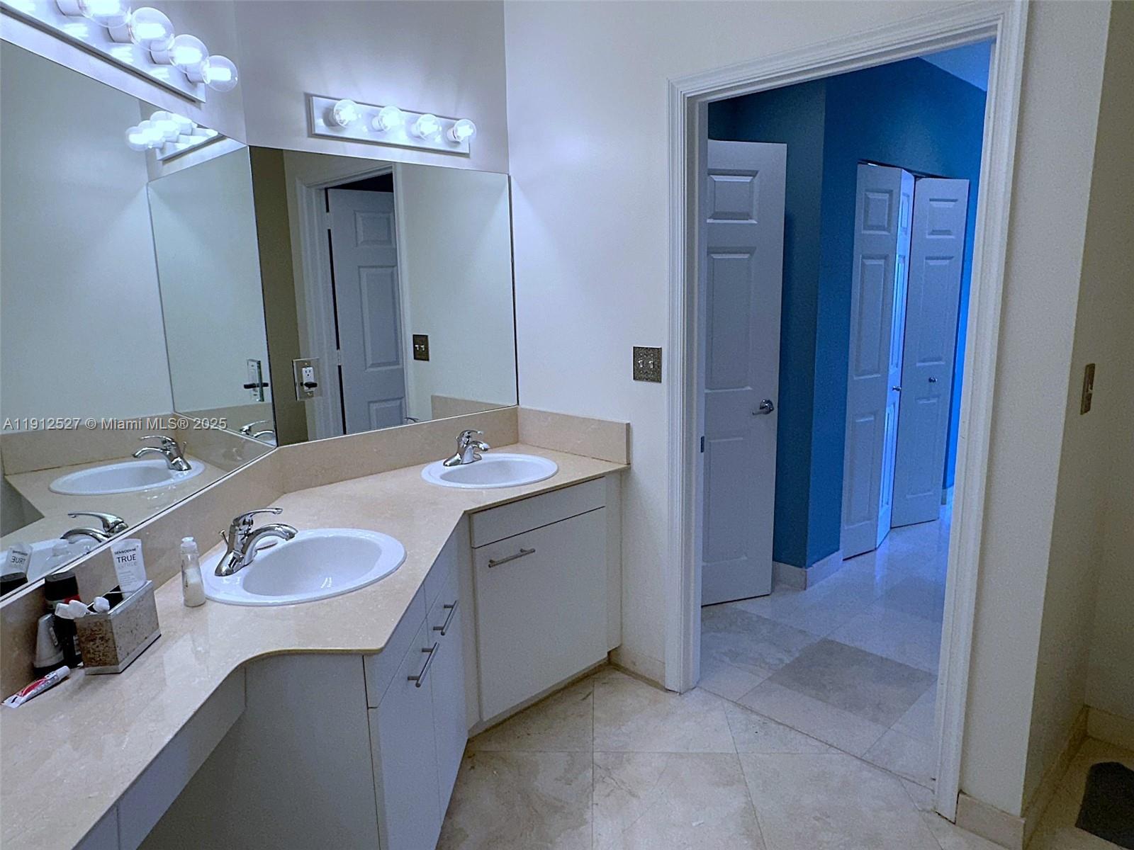 Photo of 2080 Ocean Dr #112, Hallandale Beach, Florida, 33009 - with 2 sinks