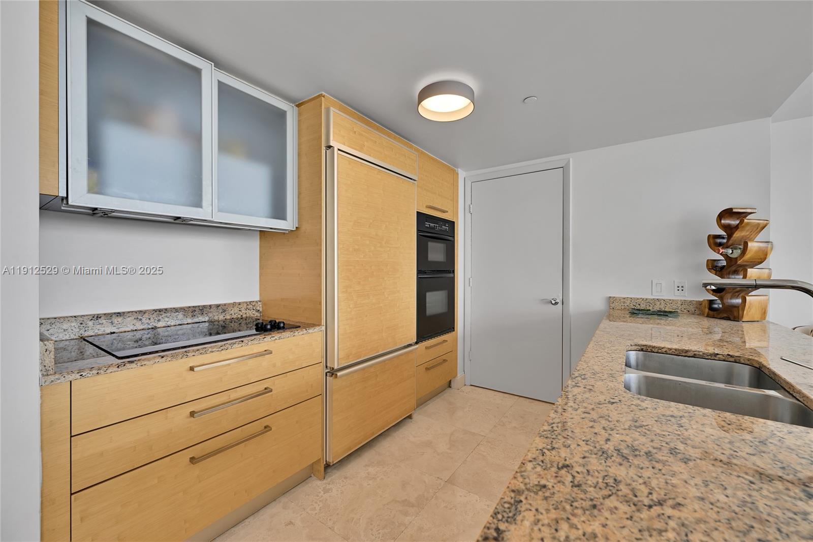 4807 1 / 1 871 sq. ft. $ 2025-11-11 0 Photo