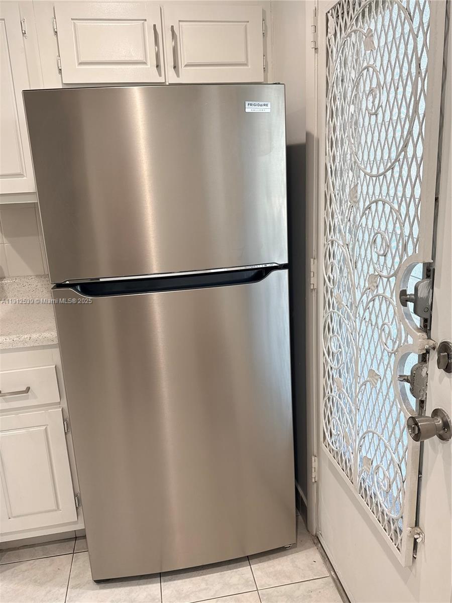 Photo of 320 12th Ave  #703, Hallandale Beach, Florida, 33009 - 