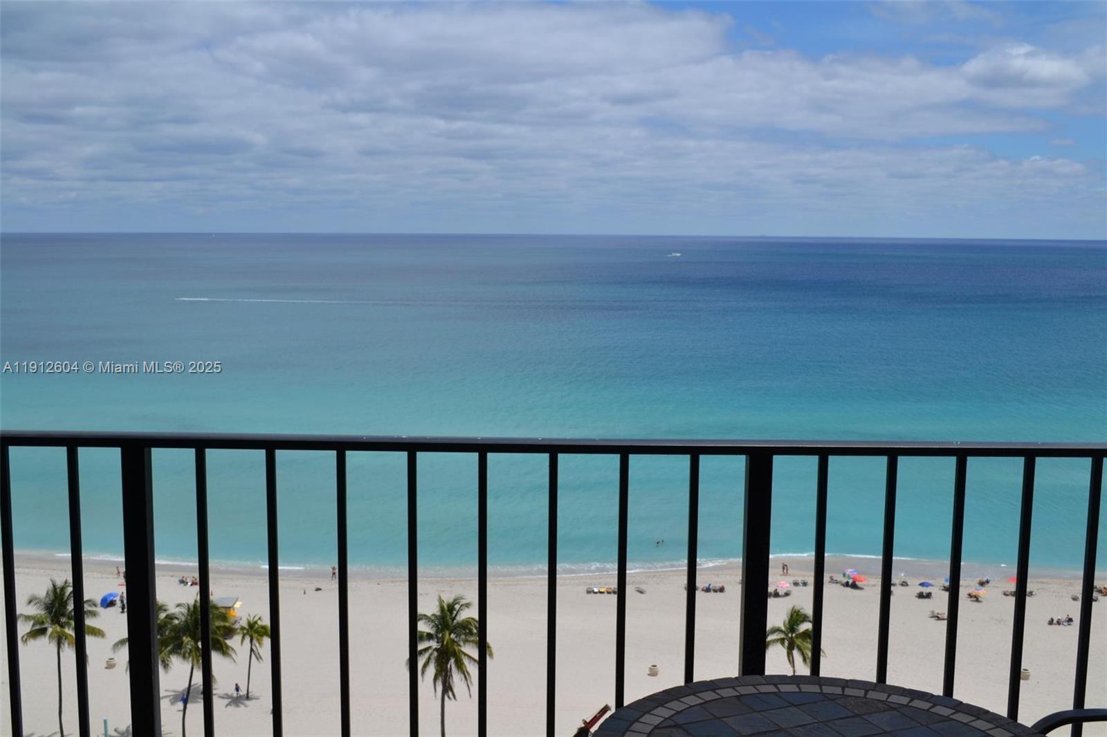 Photo of 2101 Ocean Dr #1702, Hollywood, Florida, 33019 -