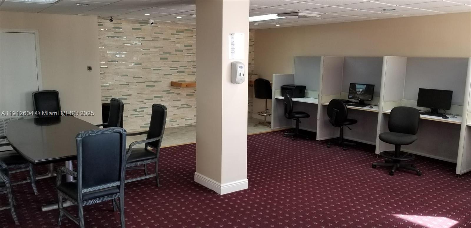 Photo of 2101 Ocean Dr #1702, Hollywood, Florida, 33019 -