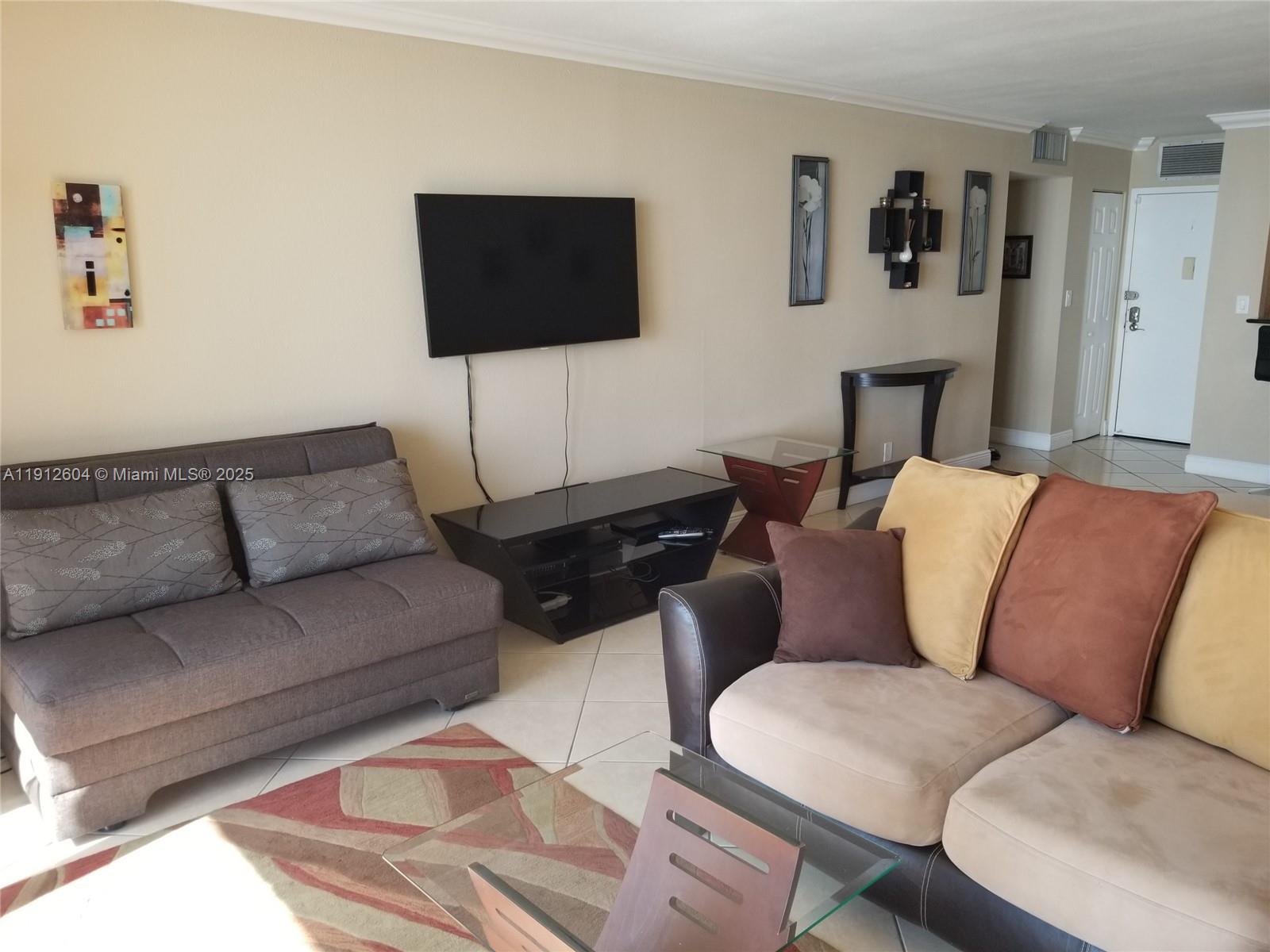 Photo of 2101 Ocean Dr #1702, Hollywood, Florida, 33019 -