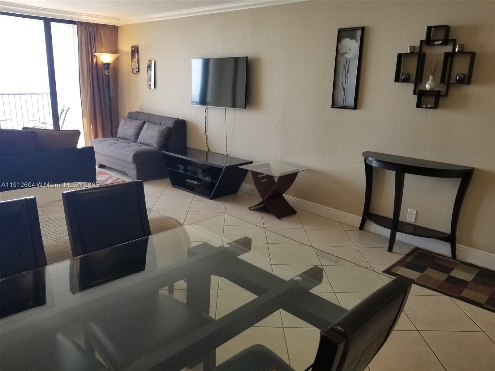 Photo of 2101 Ocean Dr #1702, Hollywood, Florida, 33019 -