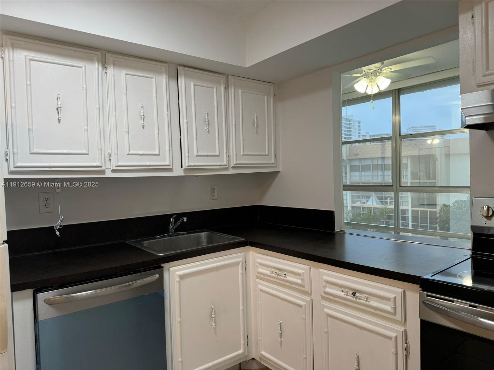 Photo of 851 Three Islands Blvd #509, Hallandale Beach, Florida, 33009 -