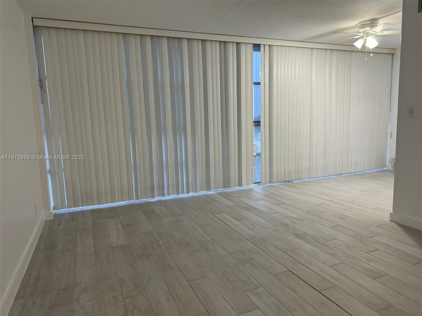 Photo of 851 Three Islands Blvd #509, Hallandale Beach, Florida, 33009 - Living room-den