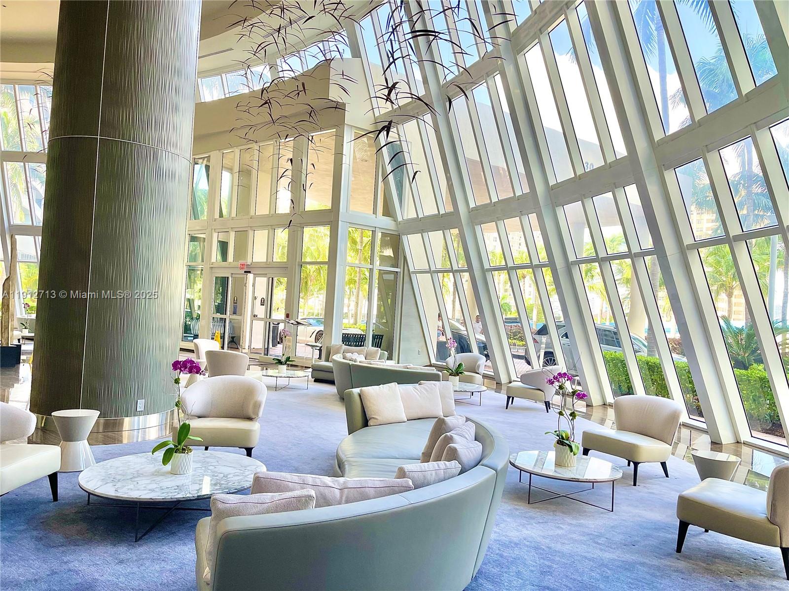 4407 1 / 1 871 sq. ft. $ 2025-11-12 0 foto