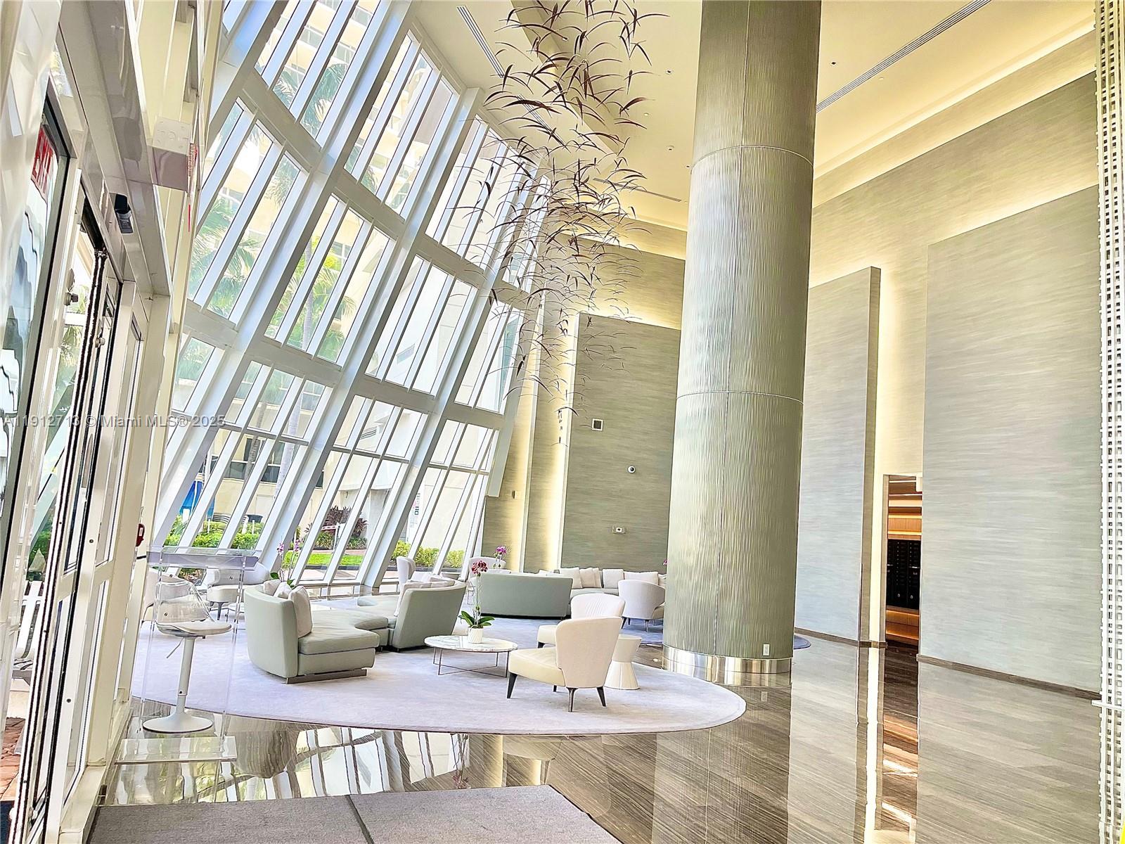 4407 1 / 1 871 sq. ft. $ 2025-11-12 0 foto