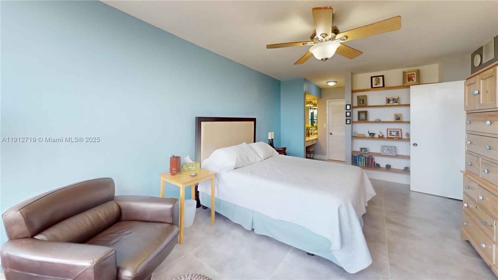 Photo of 2500 PARKVIEW DR  #507, Hallandale Beach, Florida, 33009 - 