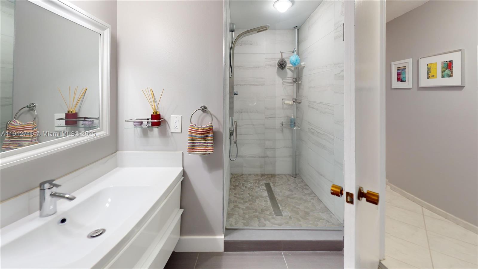 Photo of 2500 PARKVIEW DR  #507, Hallandale Beach, Florida, 33009 - 