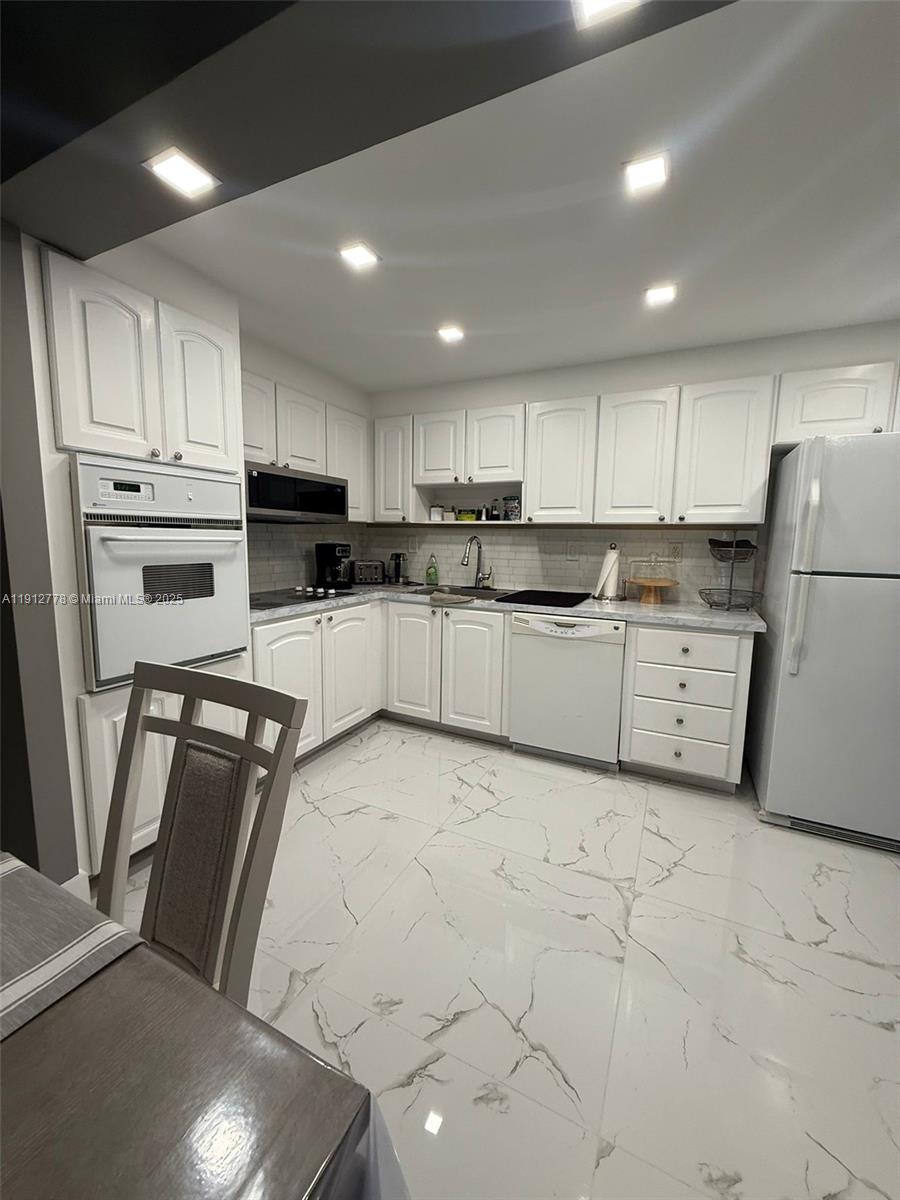 Photo of 19380 Collins Ave  #1209, Sunny Isles Beach, Florida, 33160 - 