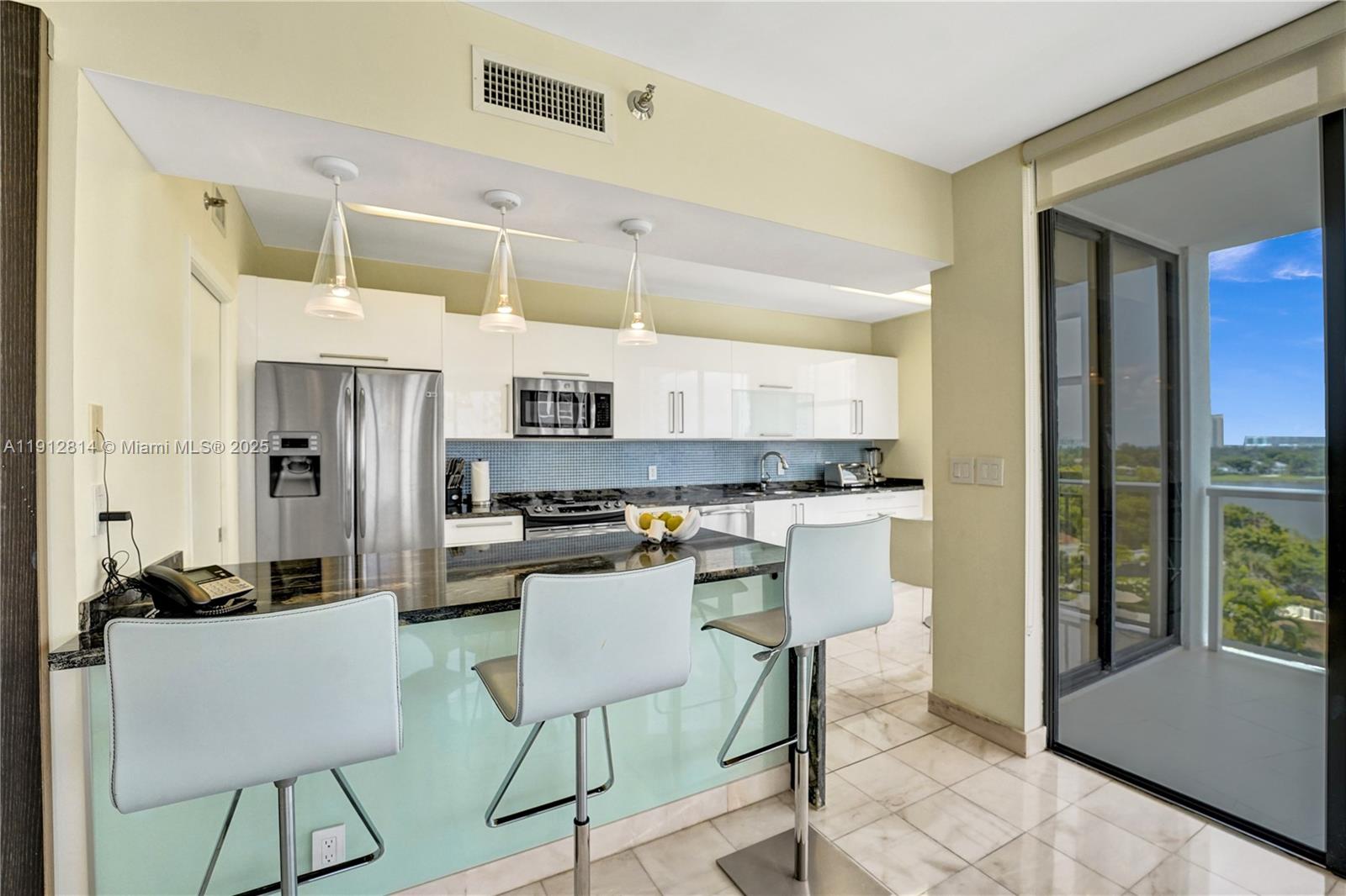 Photo of 20281 Country Club Dr  #607, Aventura, Florida, 33180 - 