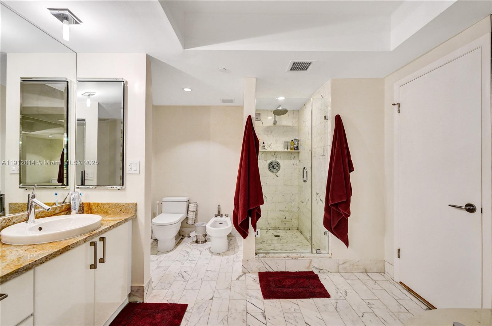 Photo of 20281 Country Club Dr  #607, Aventura, Florida, 33180 - 