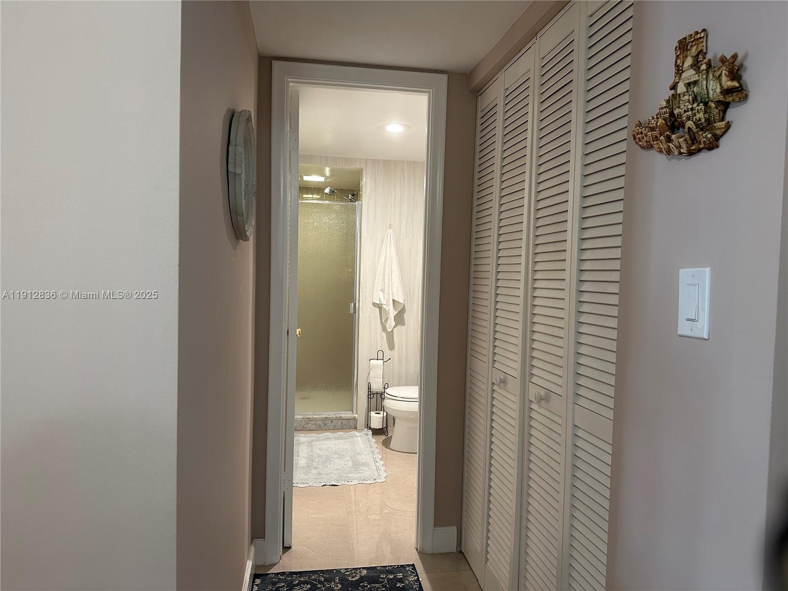 Photo of 1865 Ocean Dr #6H, Hallandale Beach, Florida, 33009 -