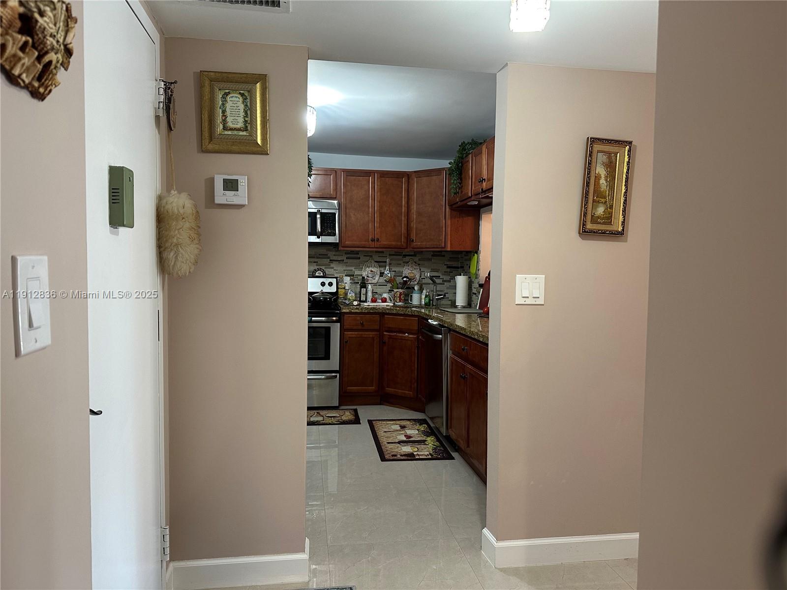 Photo of 1865 Ocean Dr #6H, Hallandale Beach, Florida, 33009 -