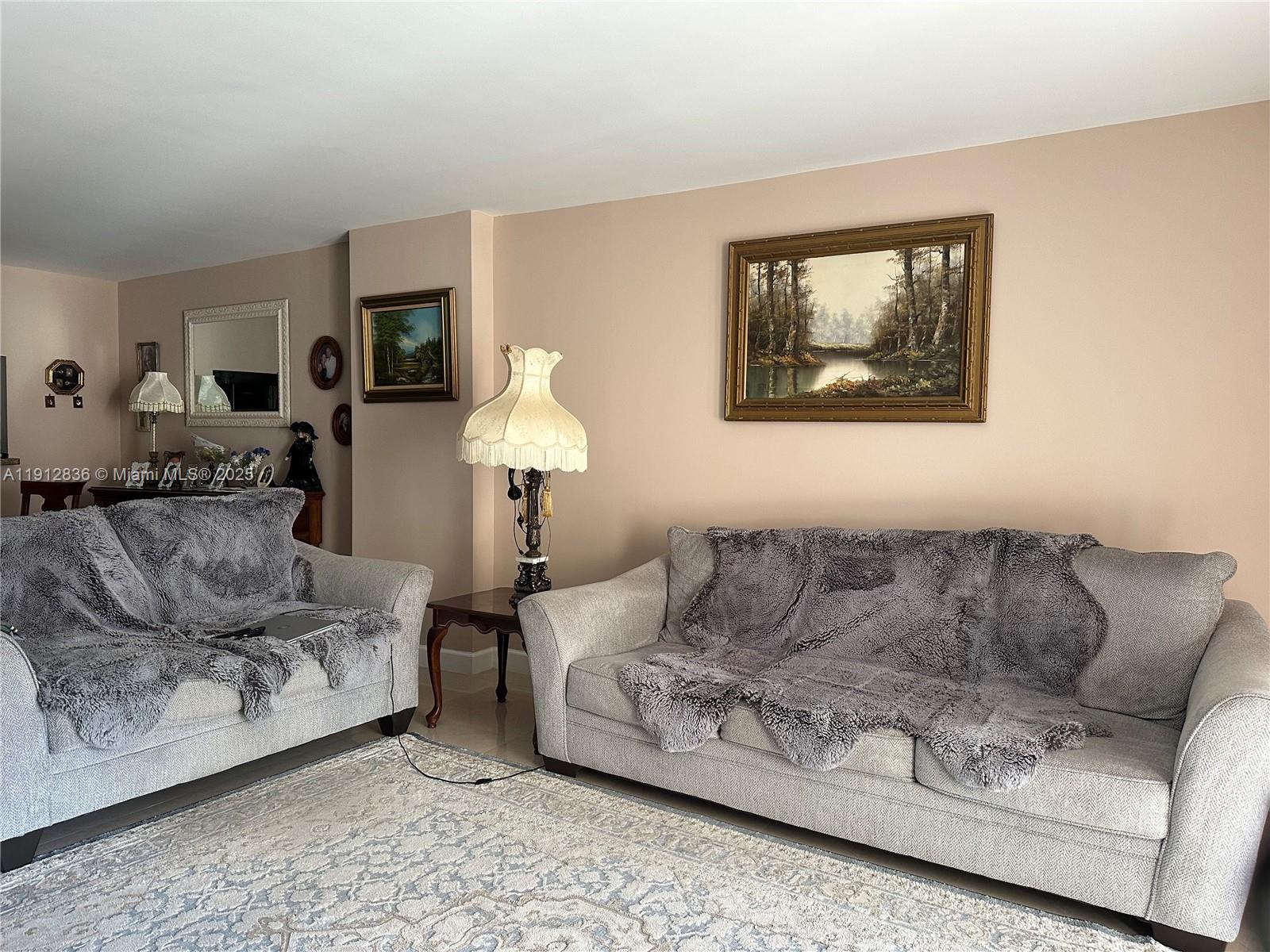 Photo of 1865 Ocean Dr #6H, Hallandale Beach, Florida, 33009 -