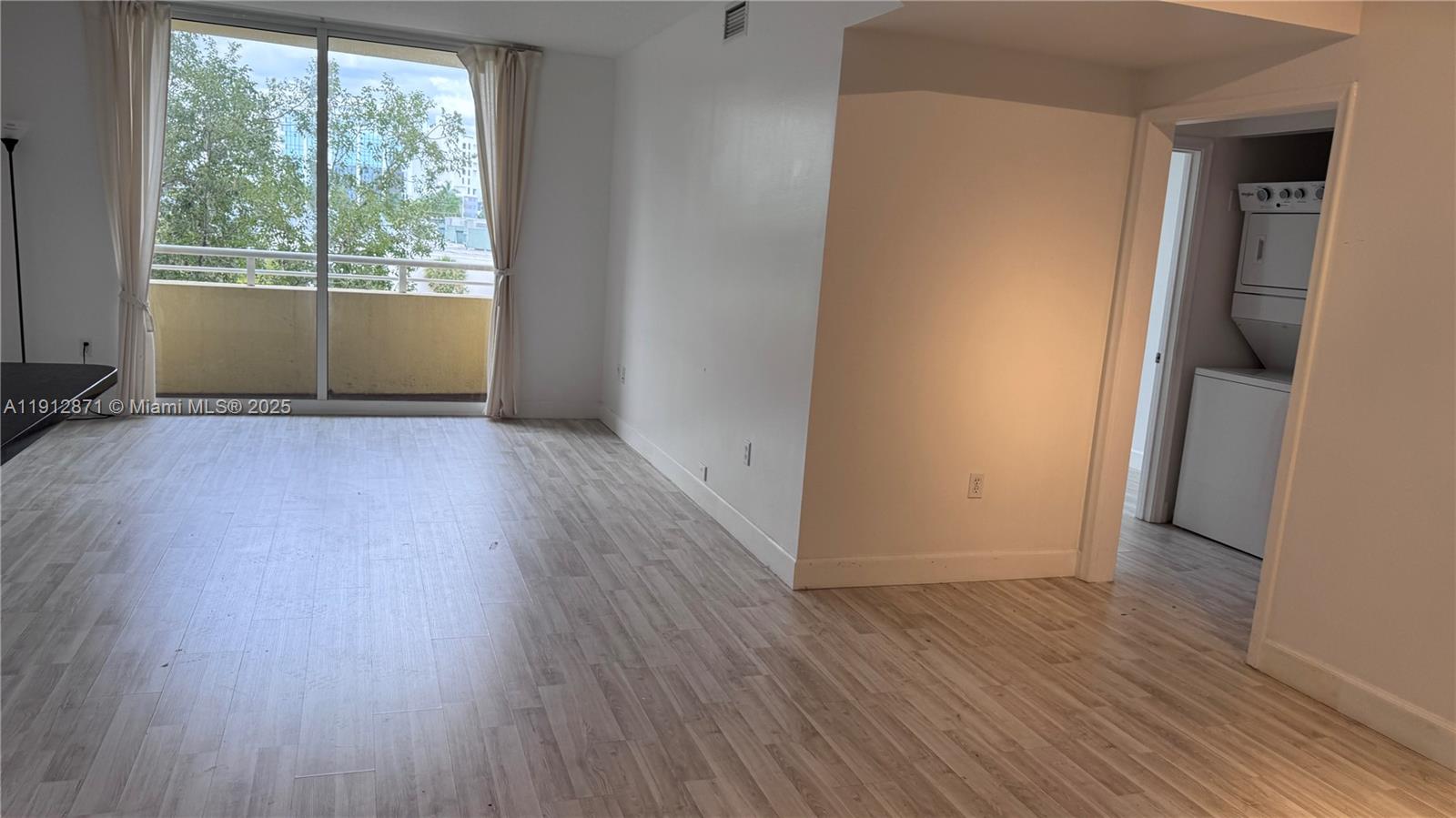 Photo of 18800 29th Ave  #303, Aventura, Florida, 33180 - 