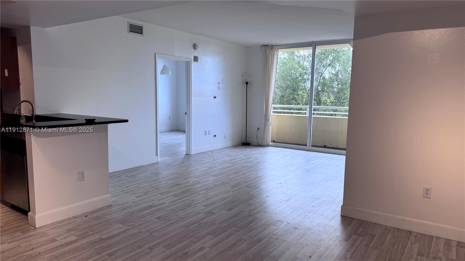 Photo of 18800 29th Ave  #303, Aventura, Florida, 33180 - 