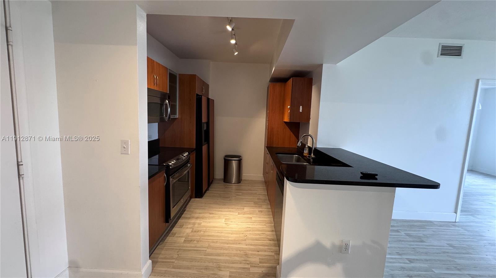 Photo of 18800 29th Ave  #303, Aventura, Florida, 33180 - 