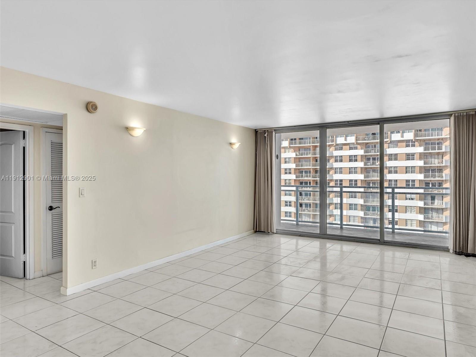 Photo of 2030 Ocean Dr #2024, Hallandale Beach, Florida, 33009 -