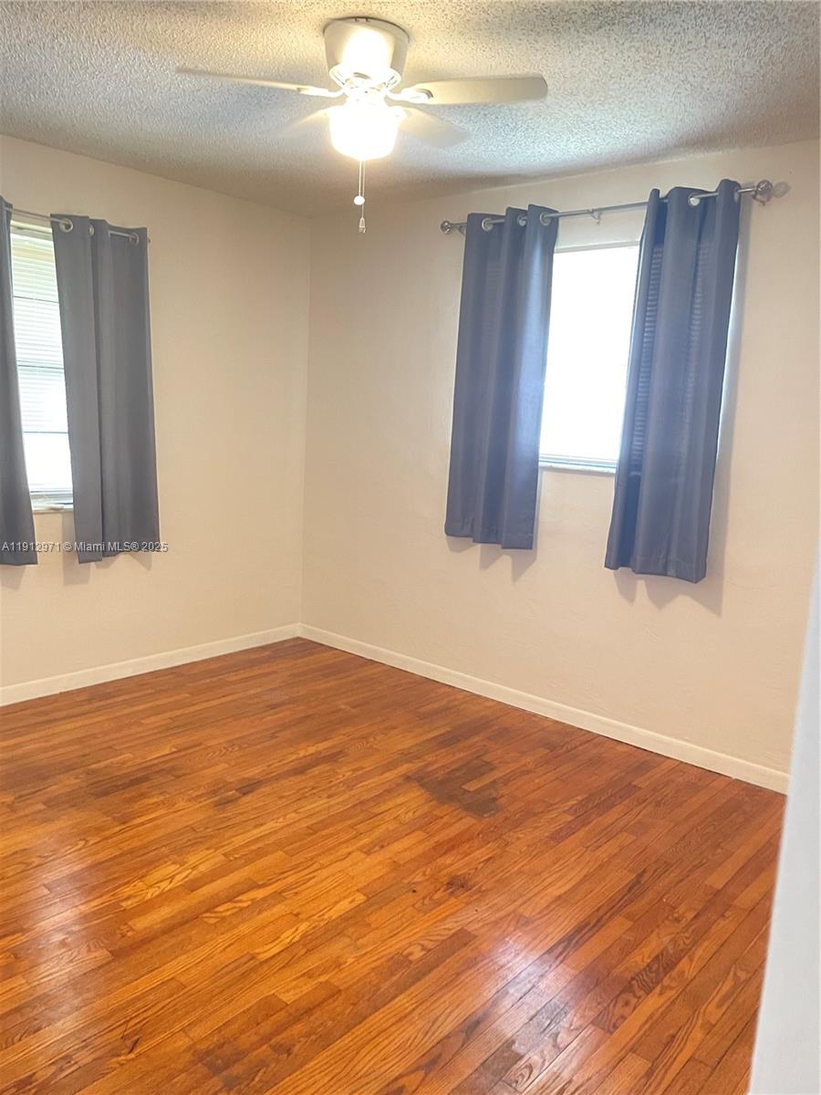   /  1108 sq. ft. $ 2025-11-12 0 foto