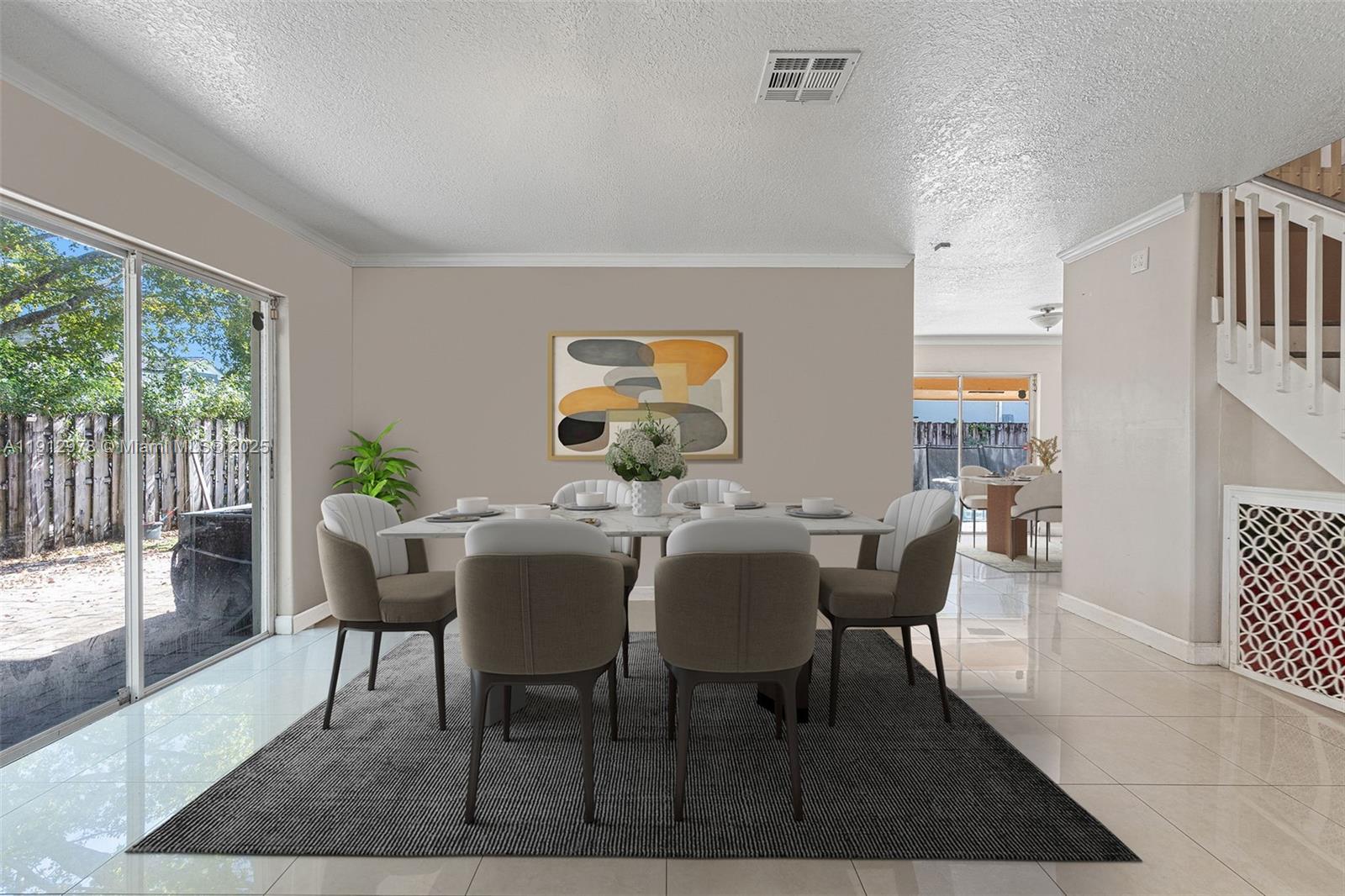 See details 9410 4 / 3 2820 sq. ft. $ 2025-11-12 0 Photo