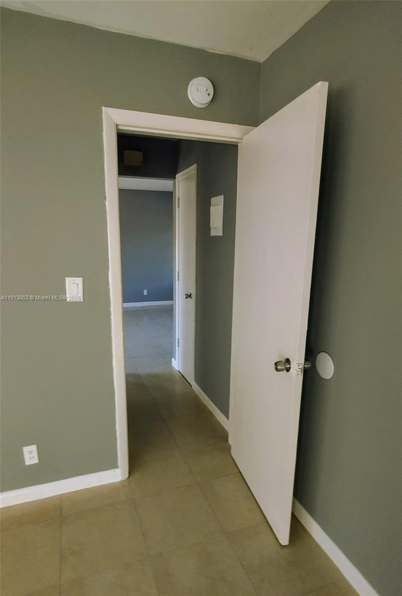 Подробнее / 1980 кв.футов $ 2025-11-12 0 Фото