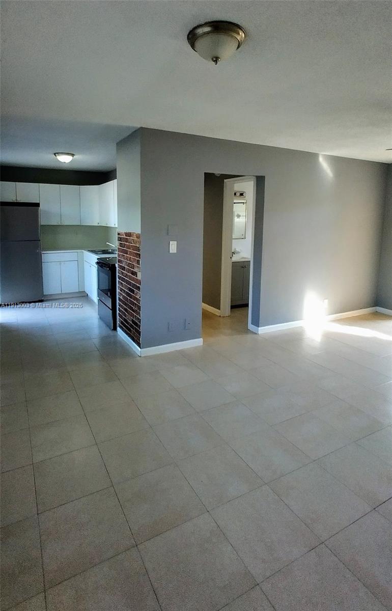 Подробнее / 1980 кв.футов $ 2025-11-12 0 Фото