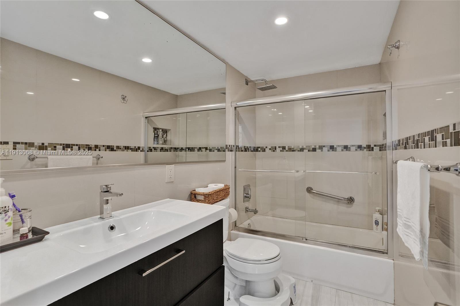 Photo of 19370 Collins Ave  #426, Sunny Isles Beach, Florida, 33160 - 