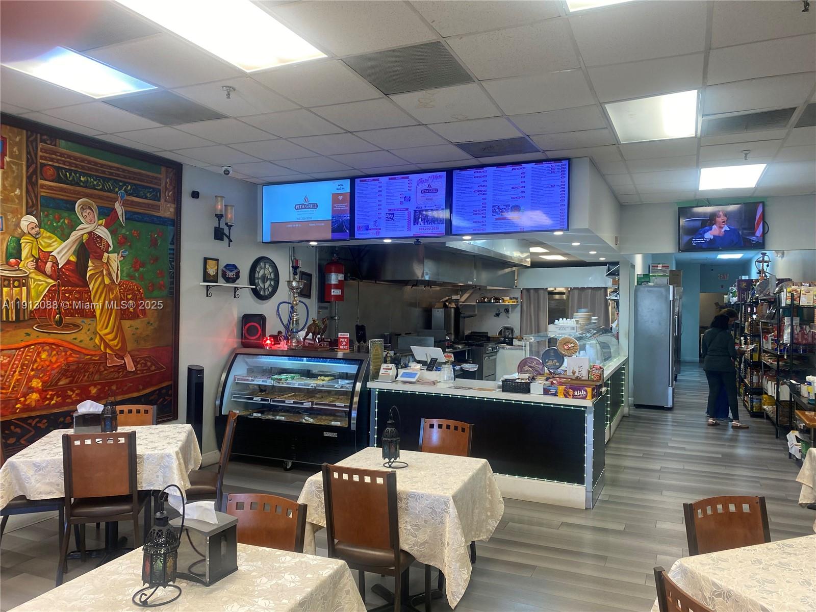 Подробнее / кв.футов $ 2025-11-12 0 Фото