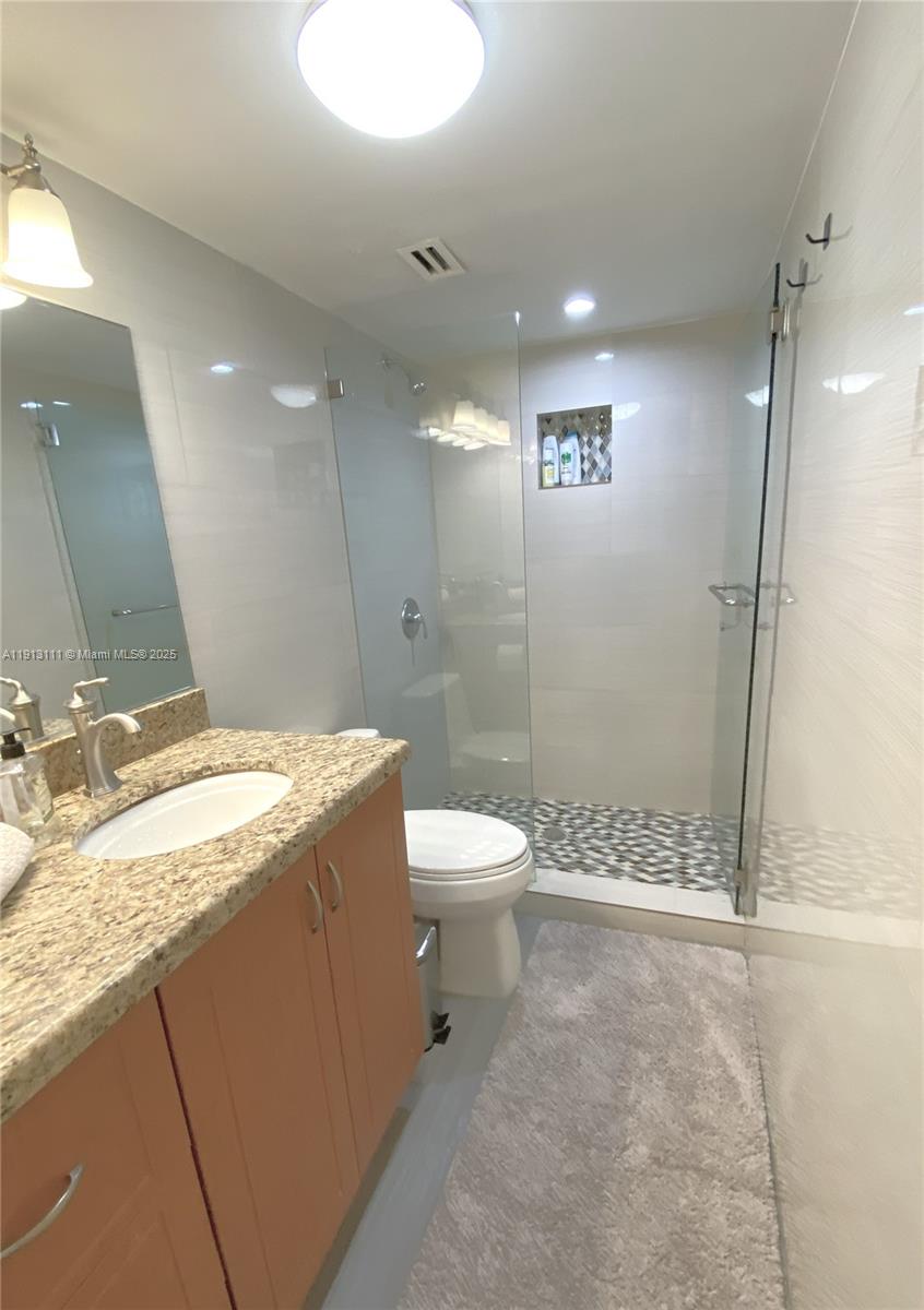 Photo of 2030 Ocean Dr #821, Hallandale Beach, Florida, 33009 -