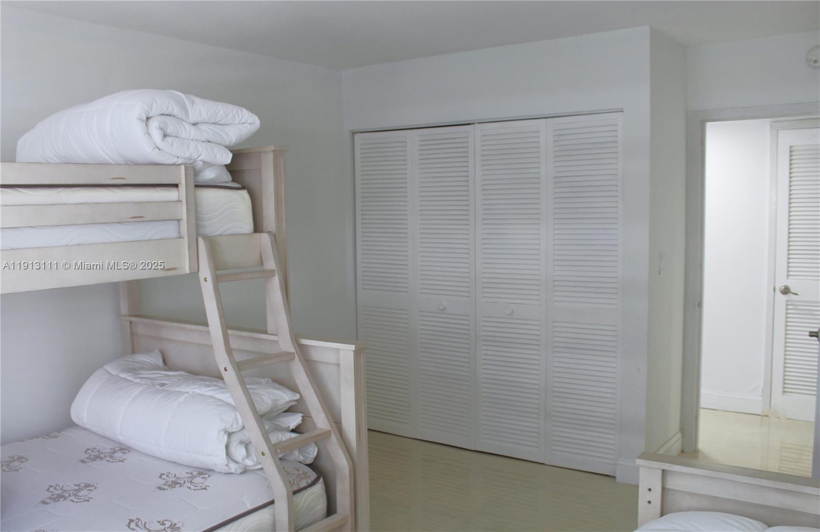 Photo of 2030 Ocean Dr #821, Hallandale Beach, Florida, 33009 -