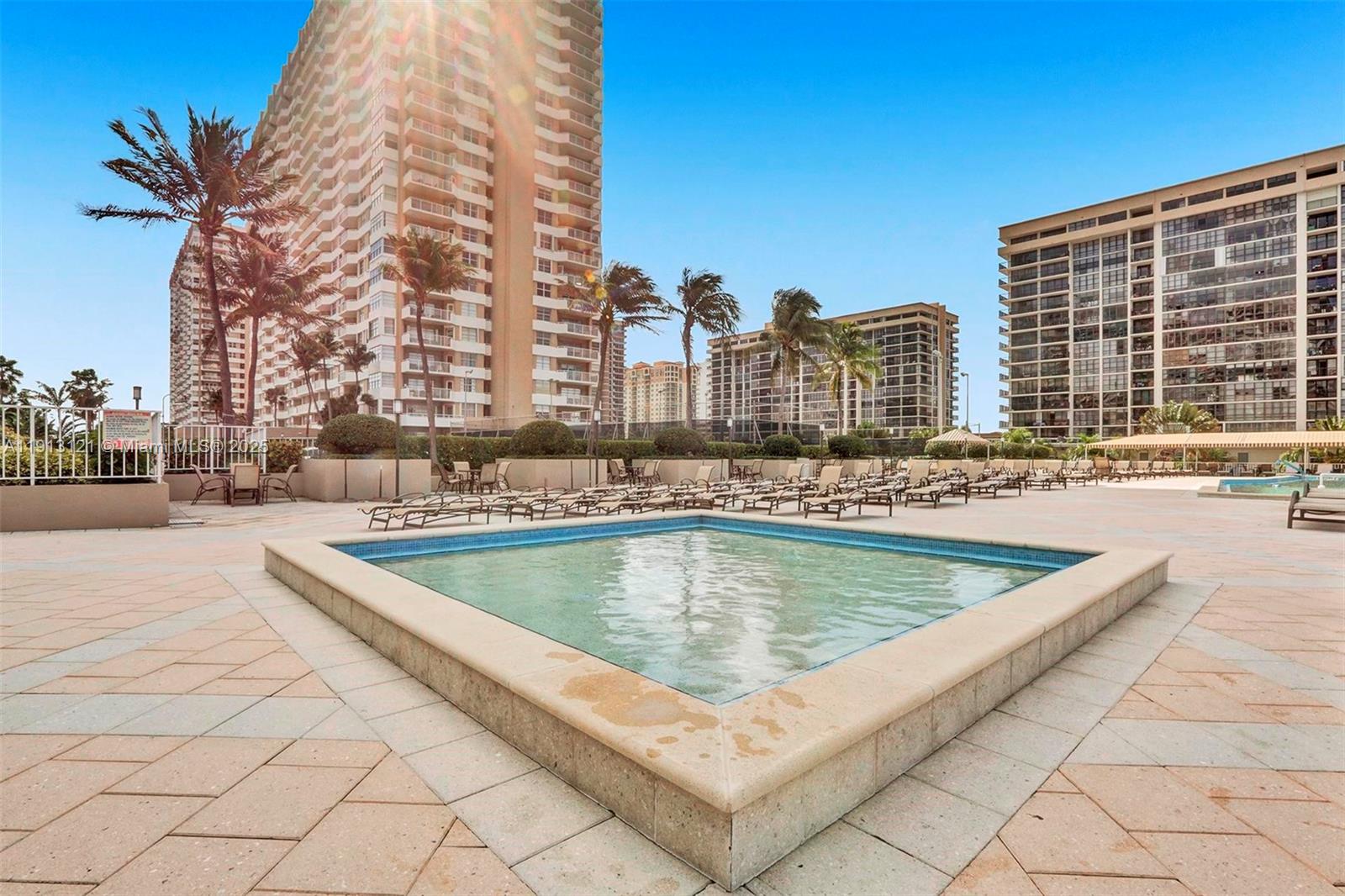 2J 0 / 1 545 sq. ft. $ 2025-11-12 0 Photo