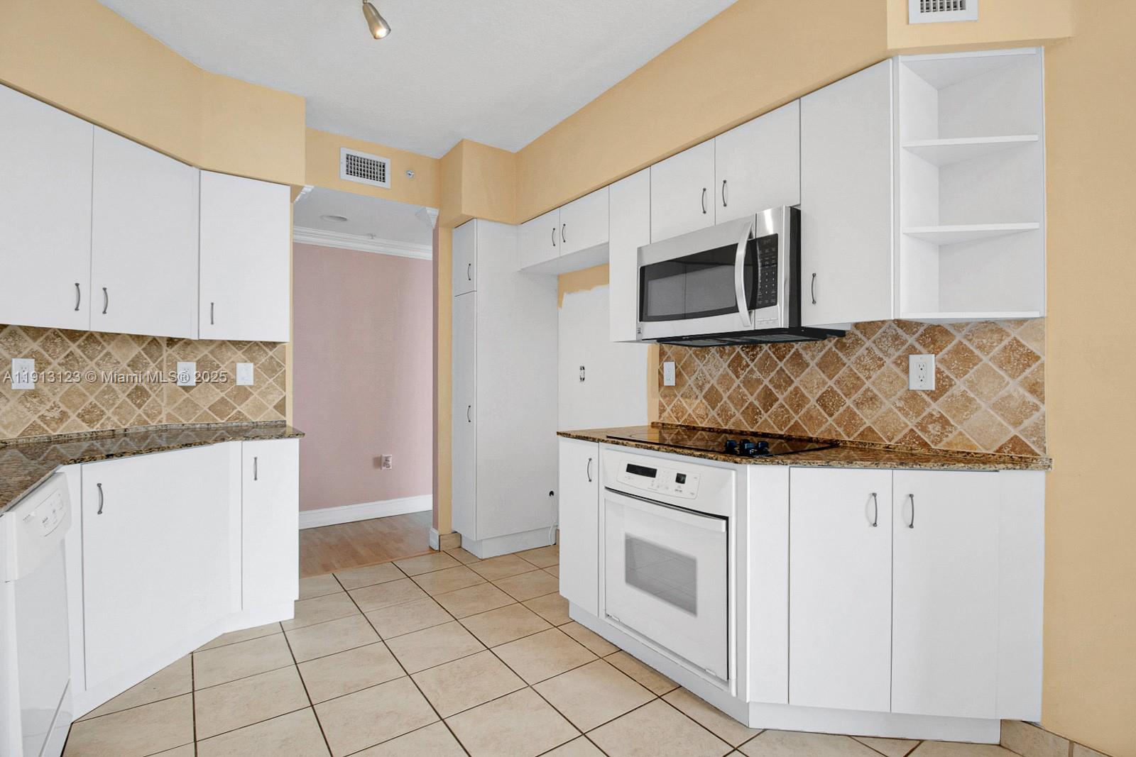 Photo of 3370 Hidden Bay Dr #804, Aventura, Florida, 33180 -