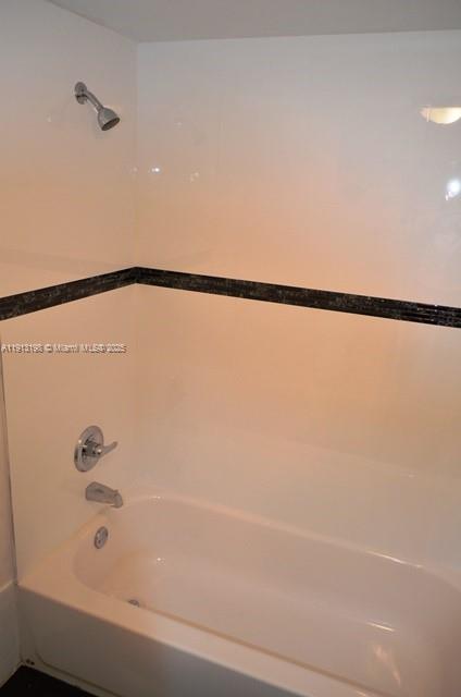 M10 3 / 2 1396 кв.футов $ 2025-11-12 0 Фото